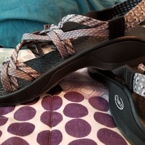 Chacos womens size 10 never worn!